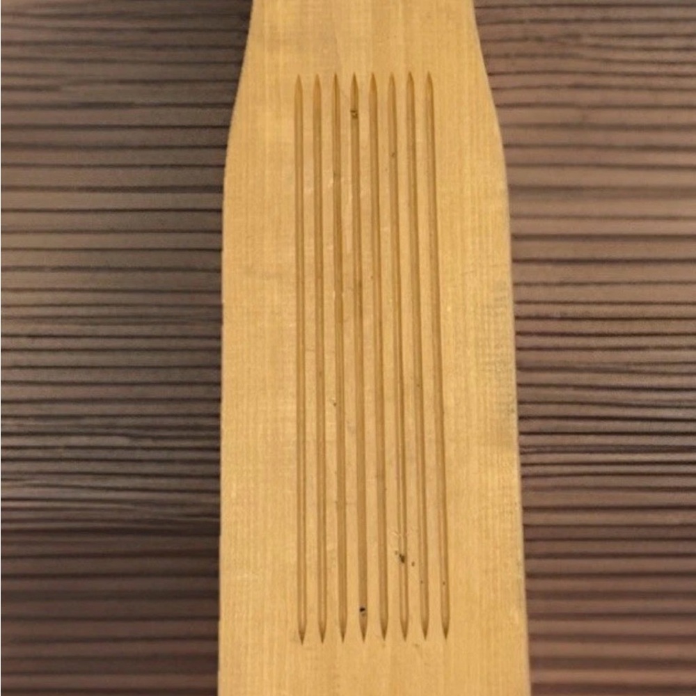 VTG Normark Wooden Fish Filet Cleaning Board with Metal Tail Clamp